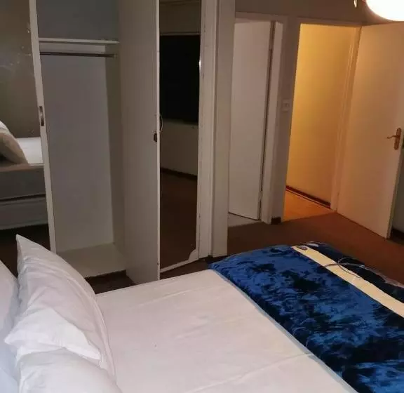 پانسیون 26 Zea Avenue Arcon Park Guest House