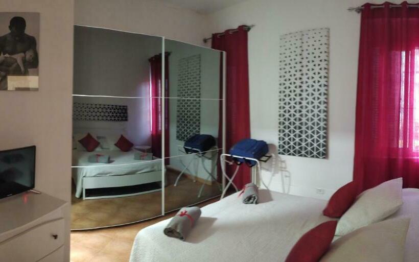 پانسیون Casetta Di Myra