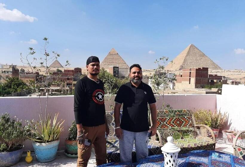 پانسیون Ra Guest House