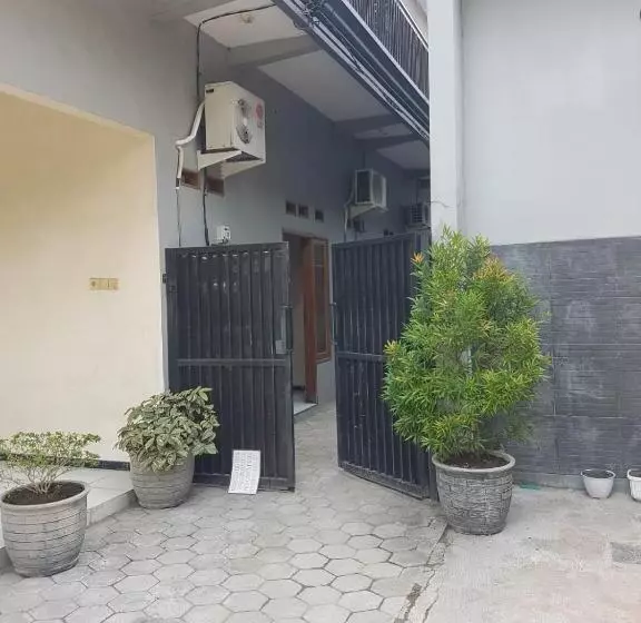 Majatalo Selaras Kost Syariah