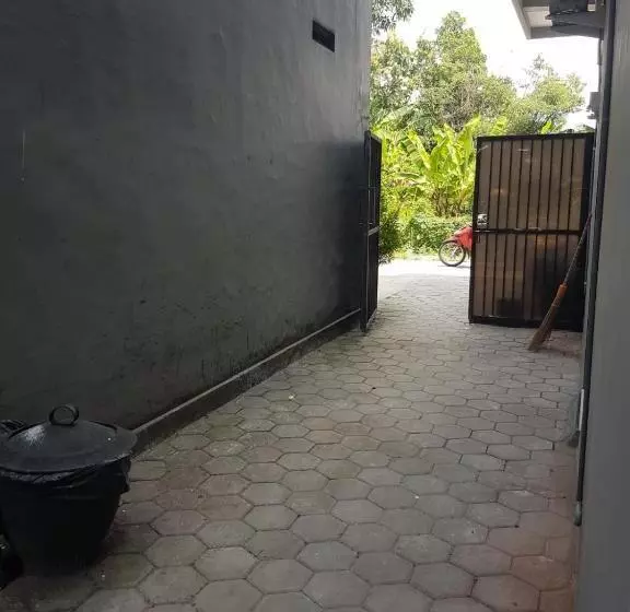 Majatalo Selaras Kost Syariah