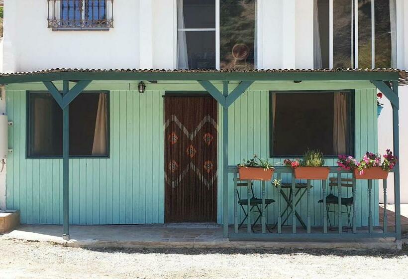 צימר Vegan Guesthouse Finca Pereila