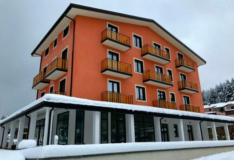 Arvo Residence Sila Lorica