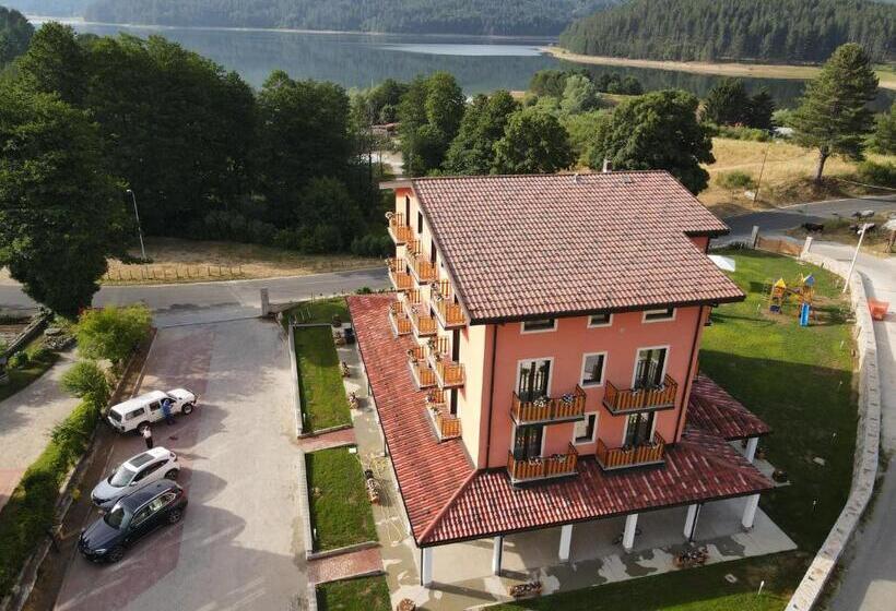 Arvo Residence Sila Lorica