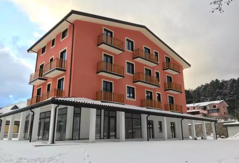 Arvo Residence Sila Lorica