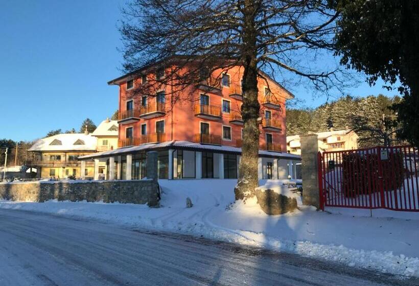 Arvo Residence Sila Lorica