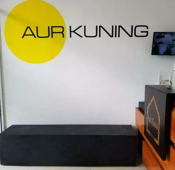 Aur Kuning Hostel Syariah Bukittinggi