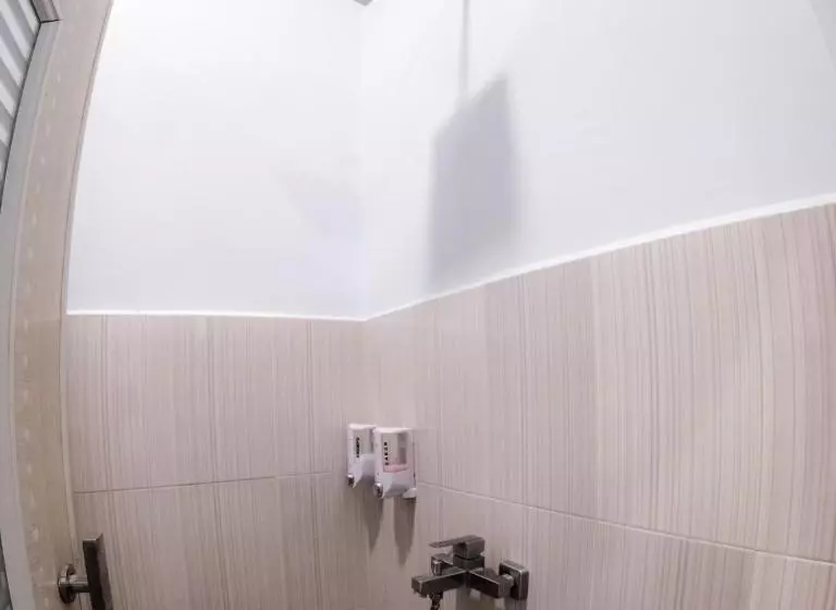 Aur Kuning Hostel Syariah Bukittinggi