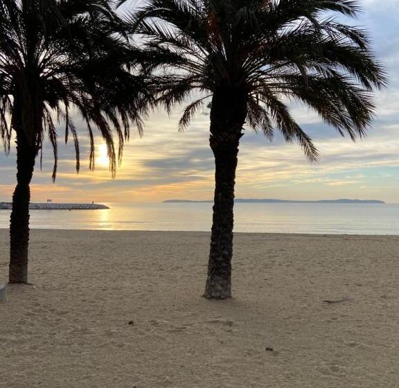 住宿加早餐  Atelierchic