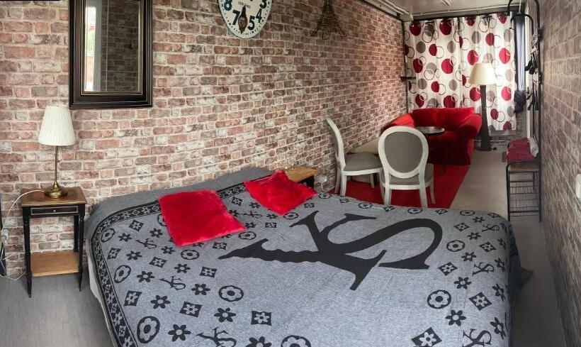 住宿加早餐  Atelierchic