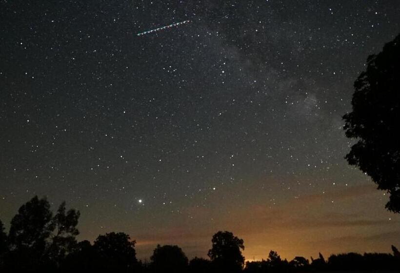 ベッドアンドブレックファースト Domaine Du Clos Henri