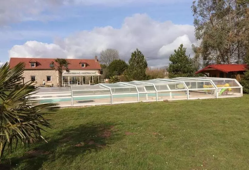 ベッドアンドブレックファースト Domaine Du Clos Henri