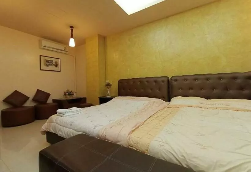 تختخواب و صبحانه Kireeya Villa