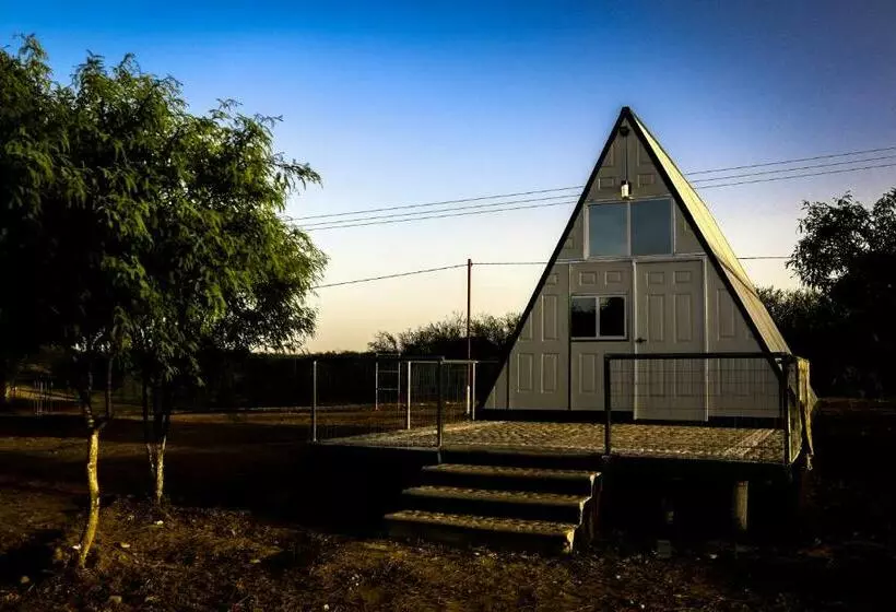 ホテル Rancho Sotolar   Glamping Linares