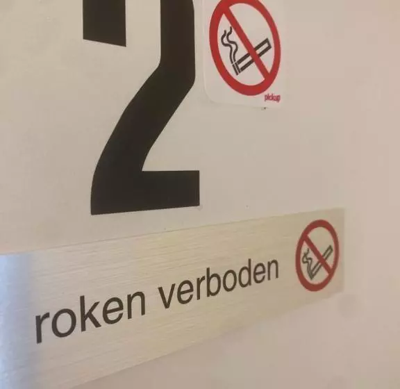 Majatalo Nummer 151 Villastudios