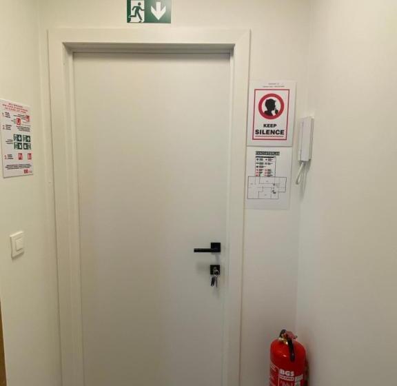 פנסיון Nummer 151 Villastudios