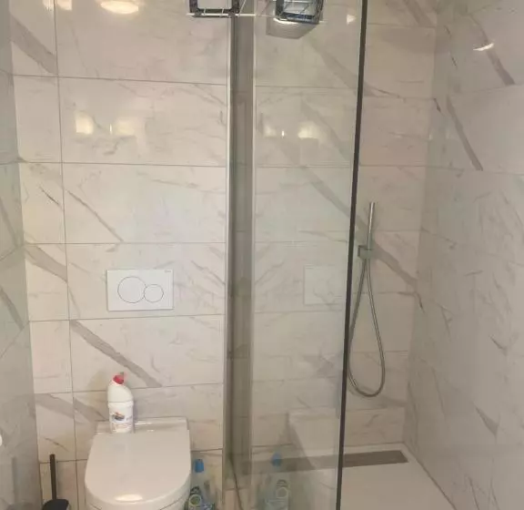 Majatalo Nummer 151 Villastudios