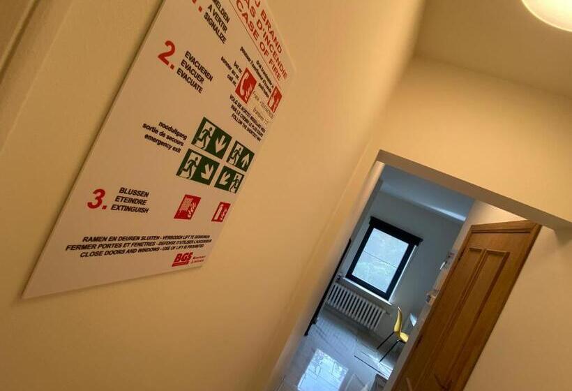 פנסיון Nummer 151 Villastudios