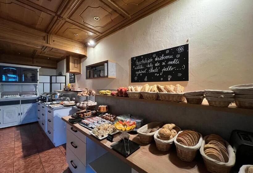 ペンション Penzión Topky