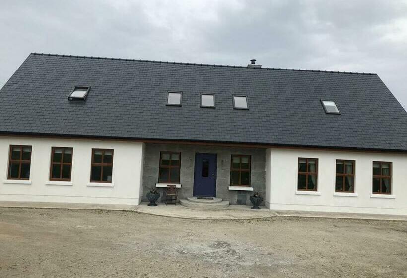 بنسيون Rinroe View In The Barony Of Erris