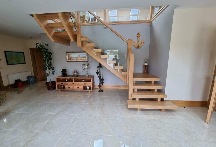 بنسيون Rinroe View In The Barony Of Erris