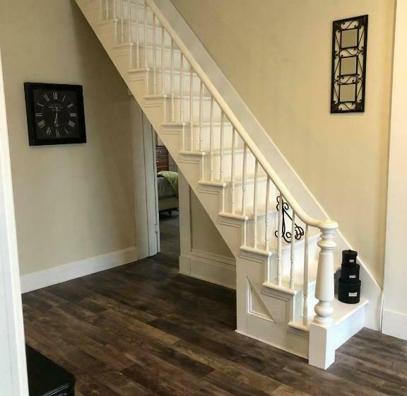 膳宿费 Suite 3 Eighteen