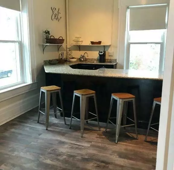 Majatalo Suite 3 Eighteen