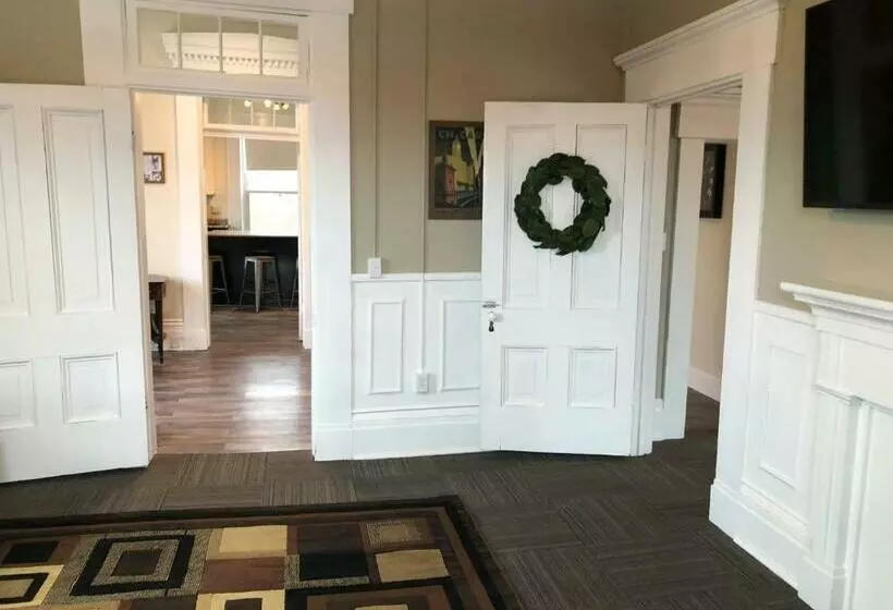 Majatalo Suite 3 Eighteen