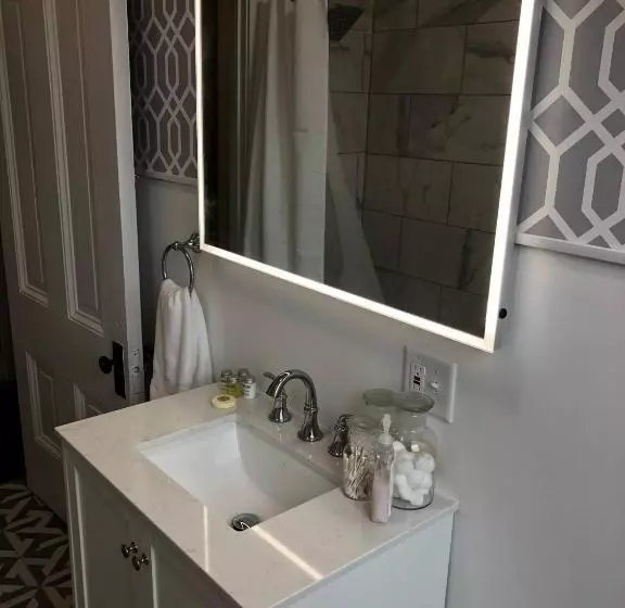 Majatalo Suite 3 Eighteen