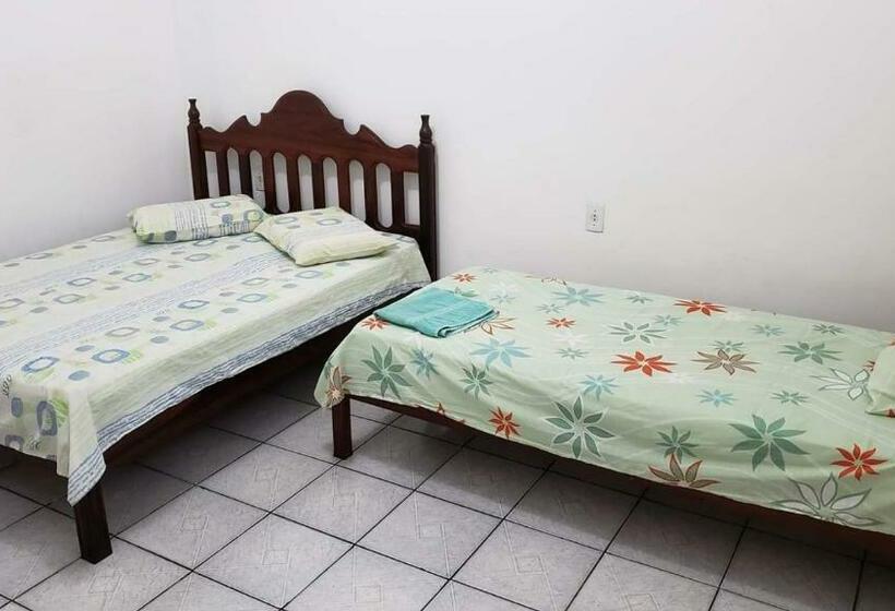 پانسیون Suítes Em Parintins