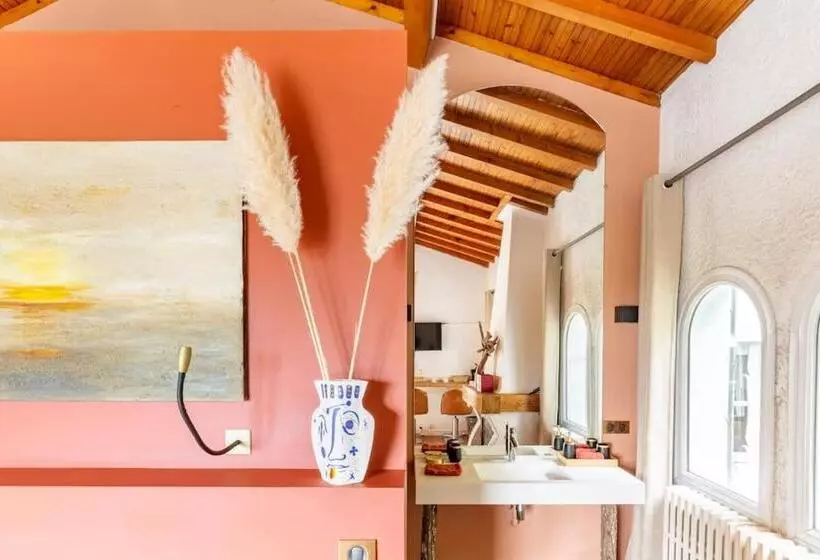 Aamiaismajoitus (B&B) 1986malagar