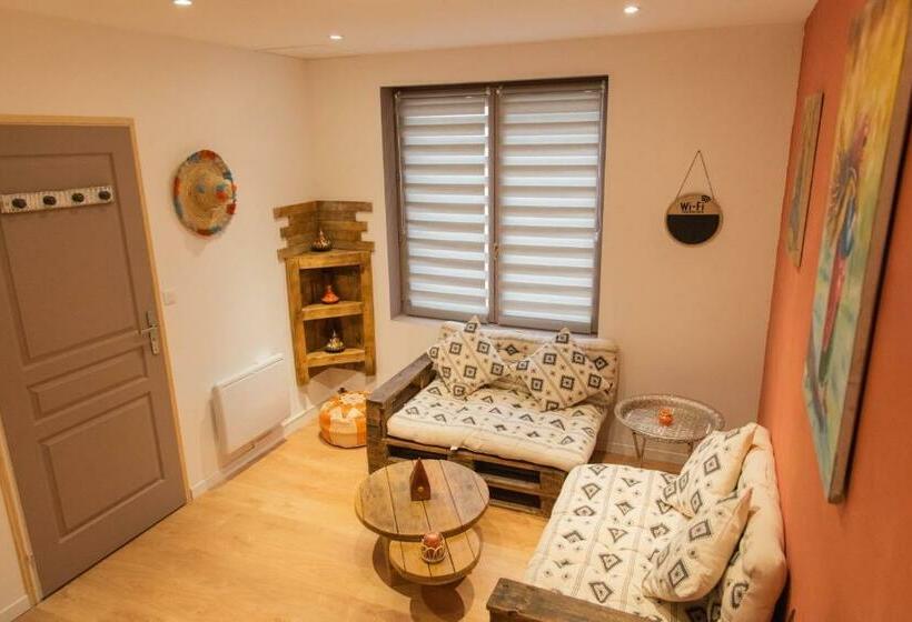 צימר Aux 3 Nuances Suites Privatives & Spa