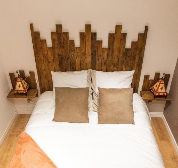 צימר Aux 3 Nuances Suites Privatives & Spa