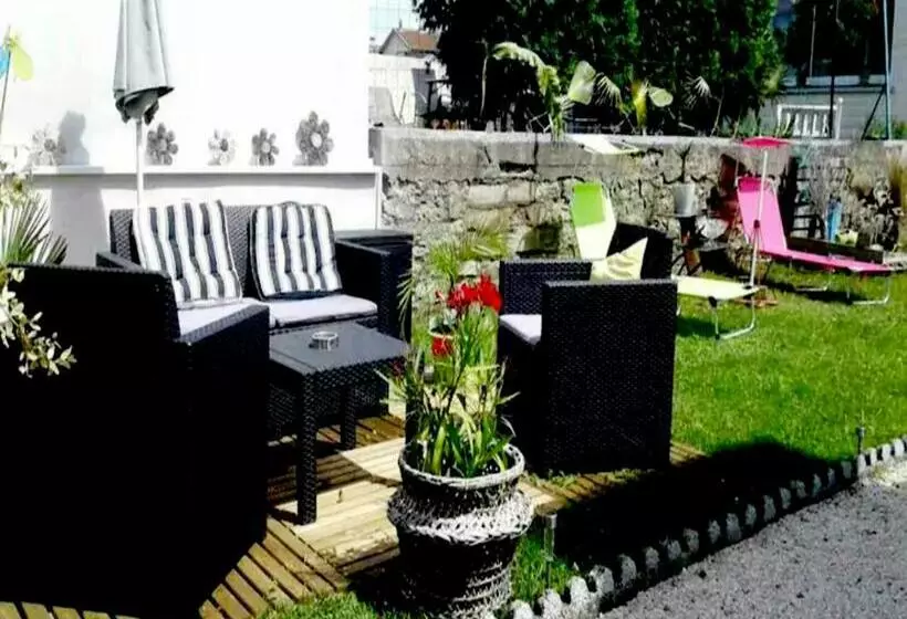 Aamiaismajoitus (B&B) Blue Room, Kitchenette