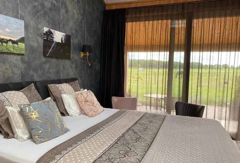 Bed and Breakfast T Heidepaleis