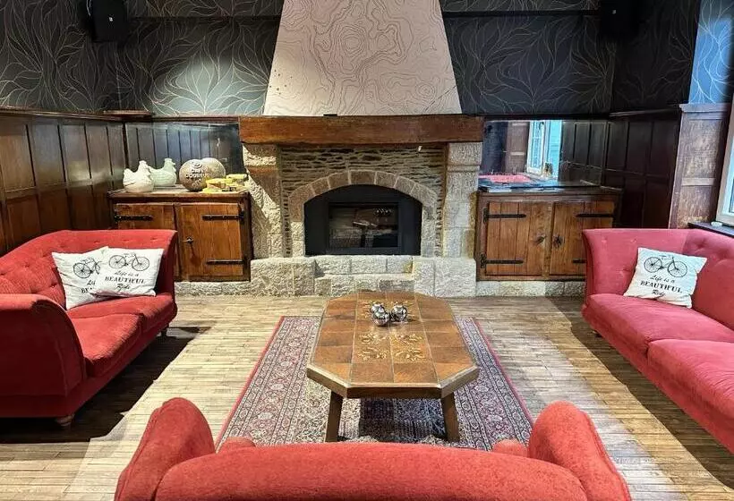 Hotelli Café Coureur Houffalize