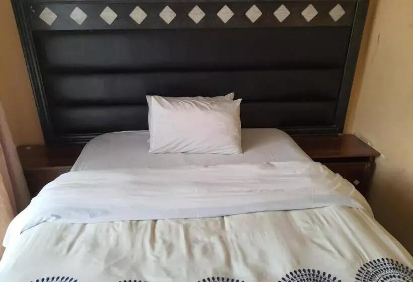 Hotelli Miami Guest House