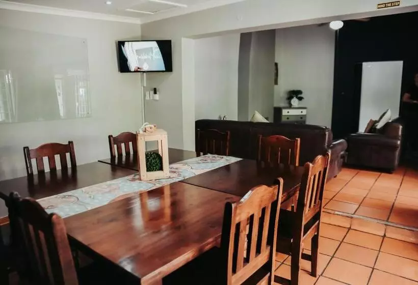 ペンション Amaziah Guesthouse