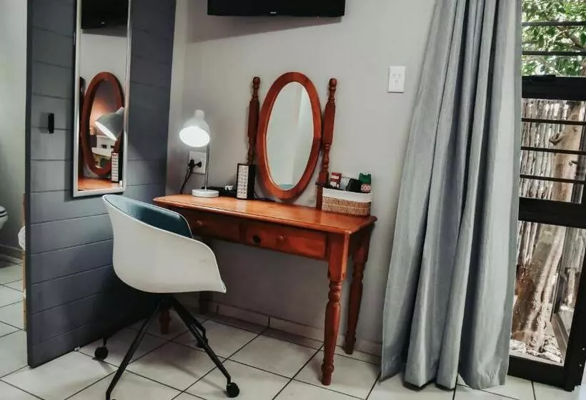 ペンション Amaziah Guesthouse