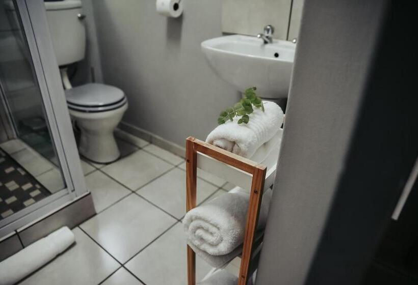 פנסיון Amaziah Guesthouse