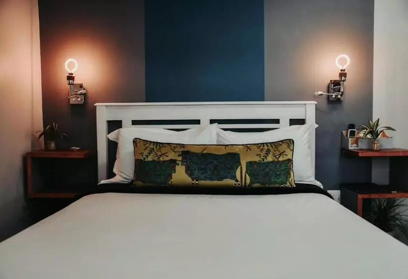 ペンション Amaziah Guesthouse