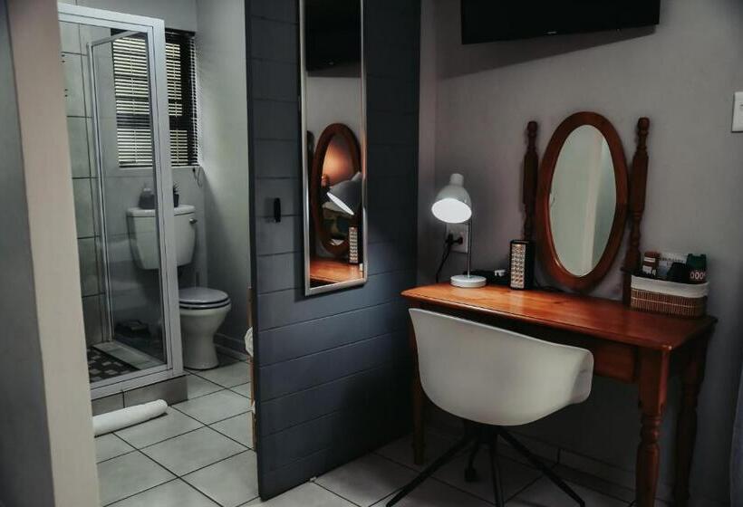 פנסיון Amaziah Guesthouse