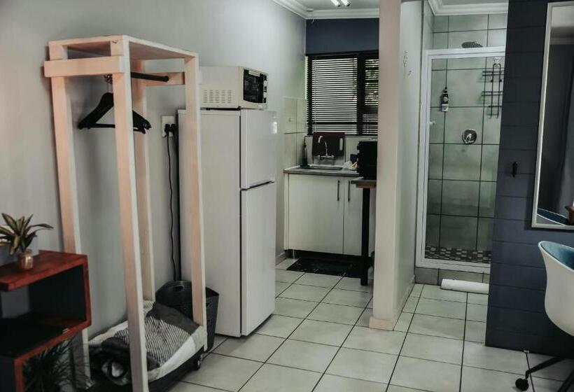 פנסיון Amaziah Guesthouse