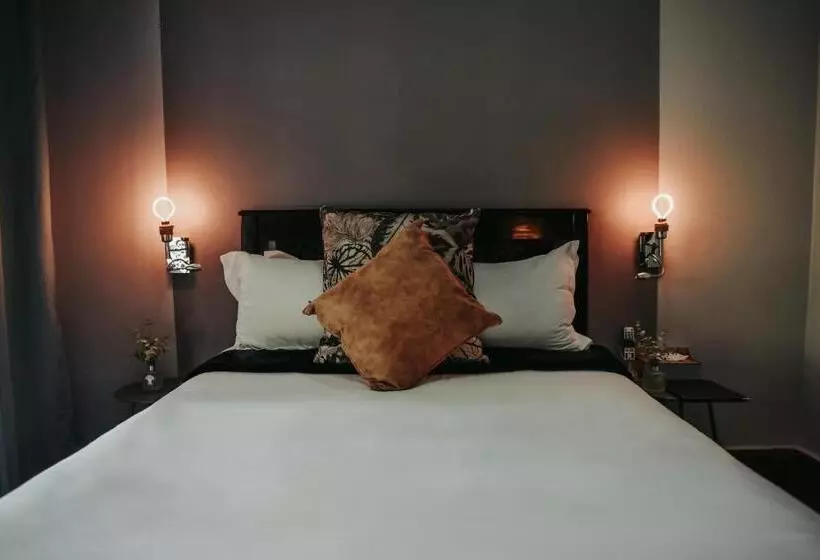 ペンション Amaziah Guesthouse