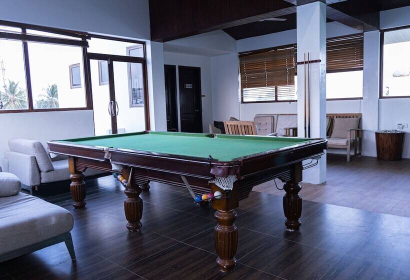 پانسیون Aquzz Hotel & Spa