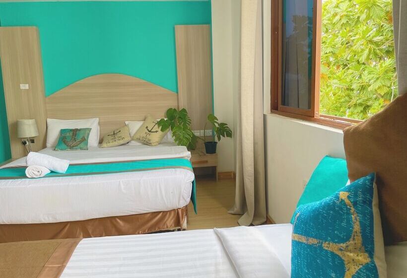 پانسیون Aquzz Hotel & Spa