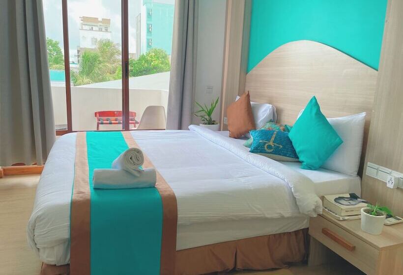 پانسیون Aquzz Hotel & Spa