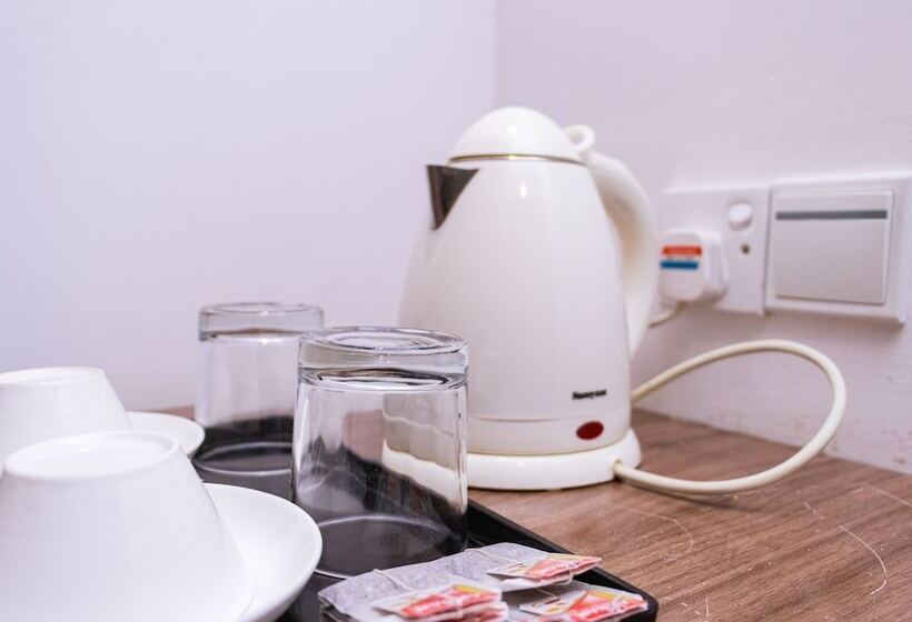 پانسیون Aquzz Hotel & Spa