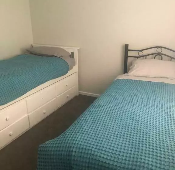 Majatalo Brand New 4br Get Away 5min To Albury City