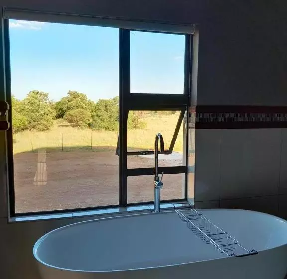 Majatalo Kameeldrift Waterfront Estate & Resort